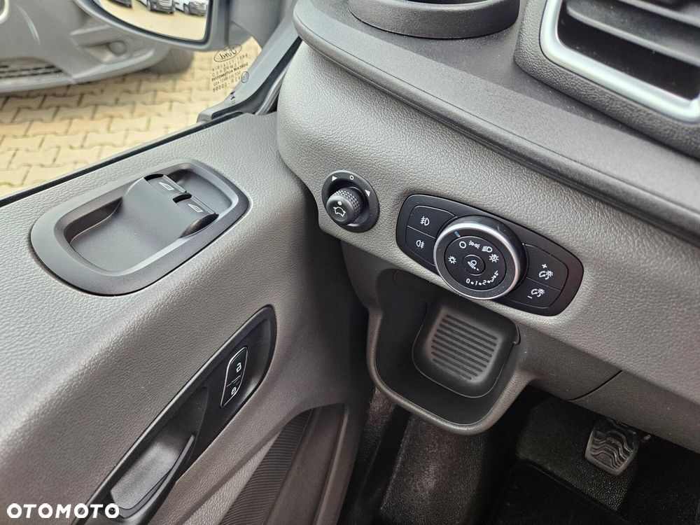 Ford transit L3H3 *94999zł NETTO* Brygadówka 6 osób 2.0TdCi/131KM - 21