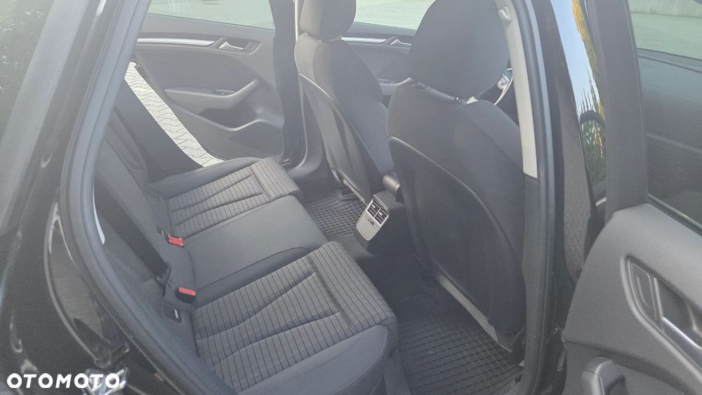 Audi A3 Sportback - 32