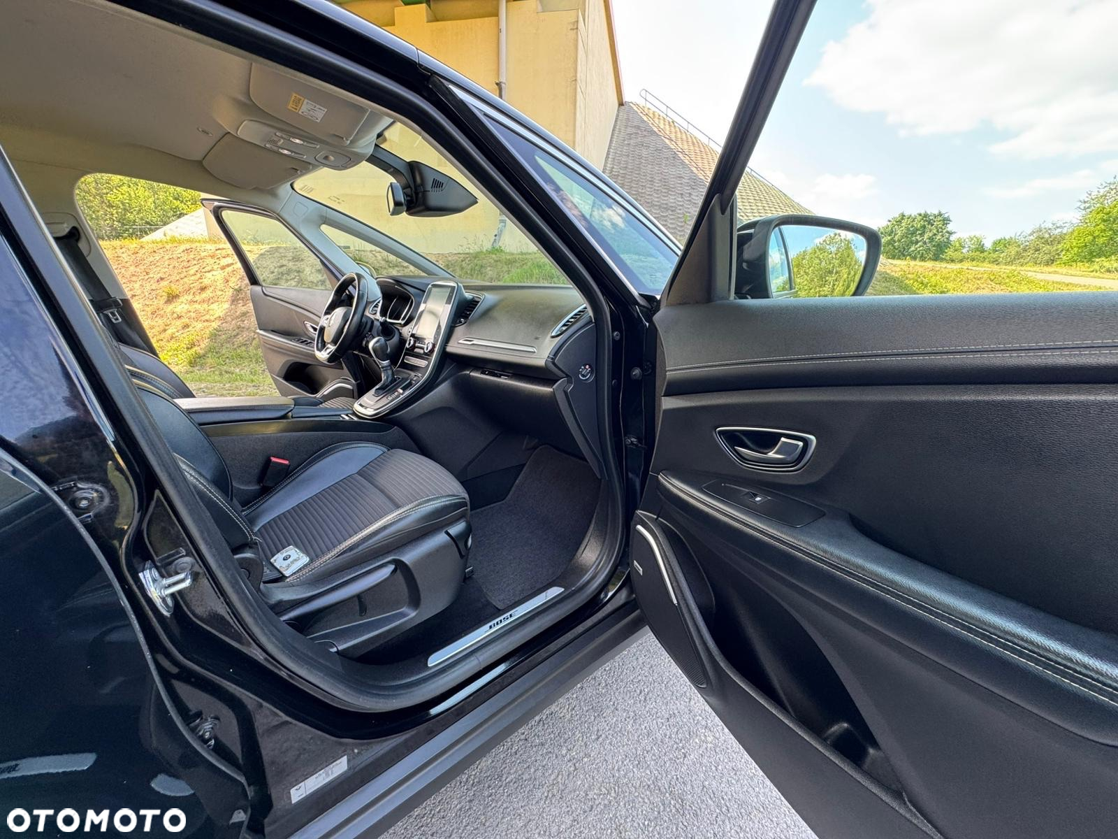 Renault Scenic ENERGY dCi 110 EDC BOSE EDITION - 24