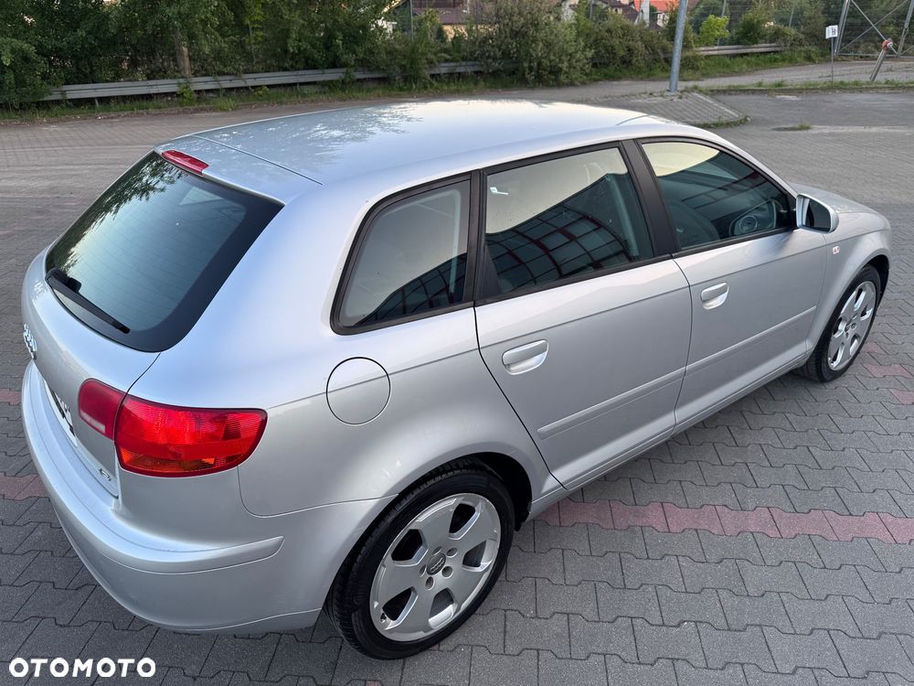 Audi A3 Sportback 1.6 Attraction - 31