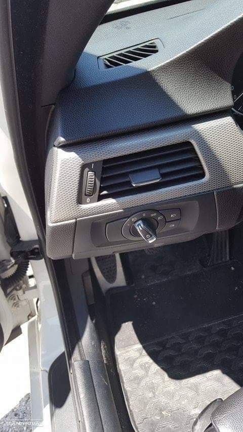 BMW 320 d Coupe Edição M - 8