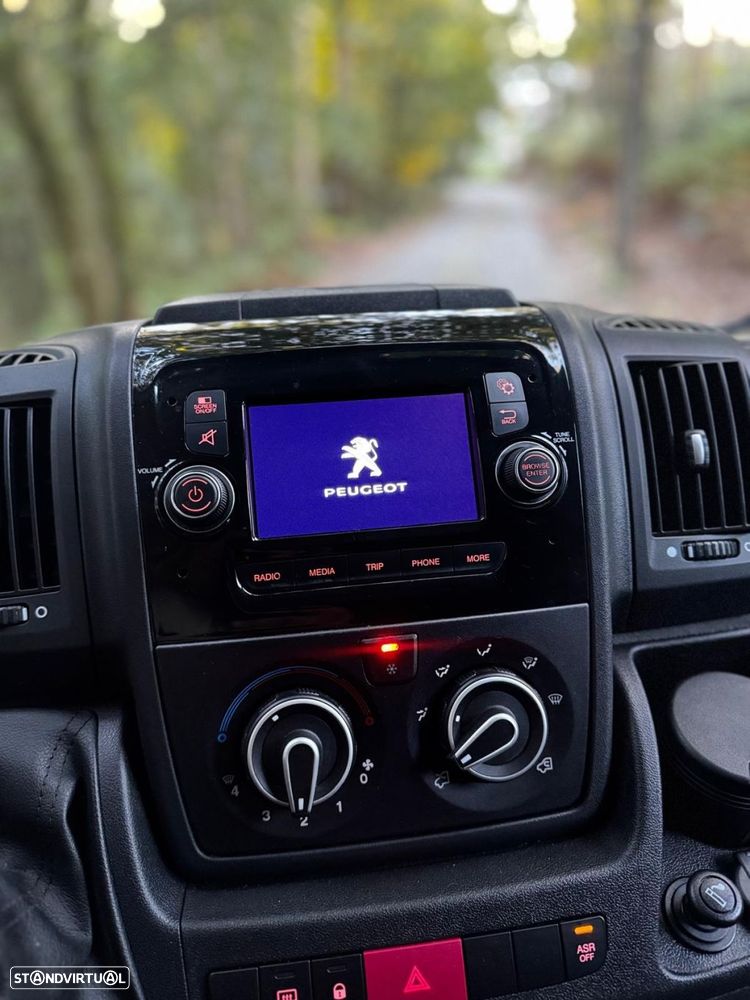 Peugeot Boxer 2.2 BlueHDi 330 L2H2 Premium - 17