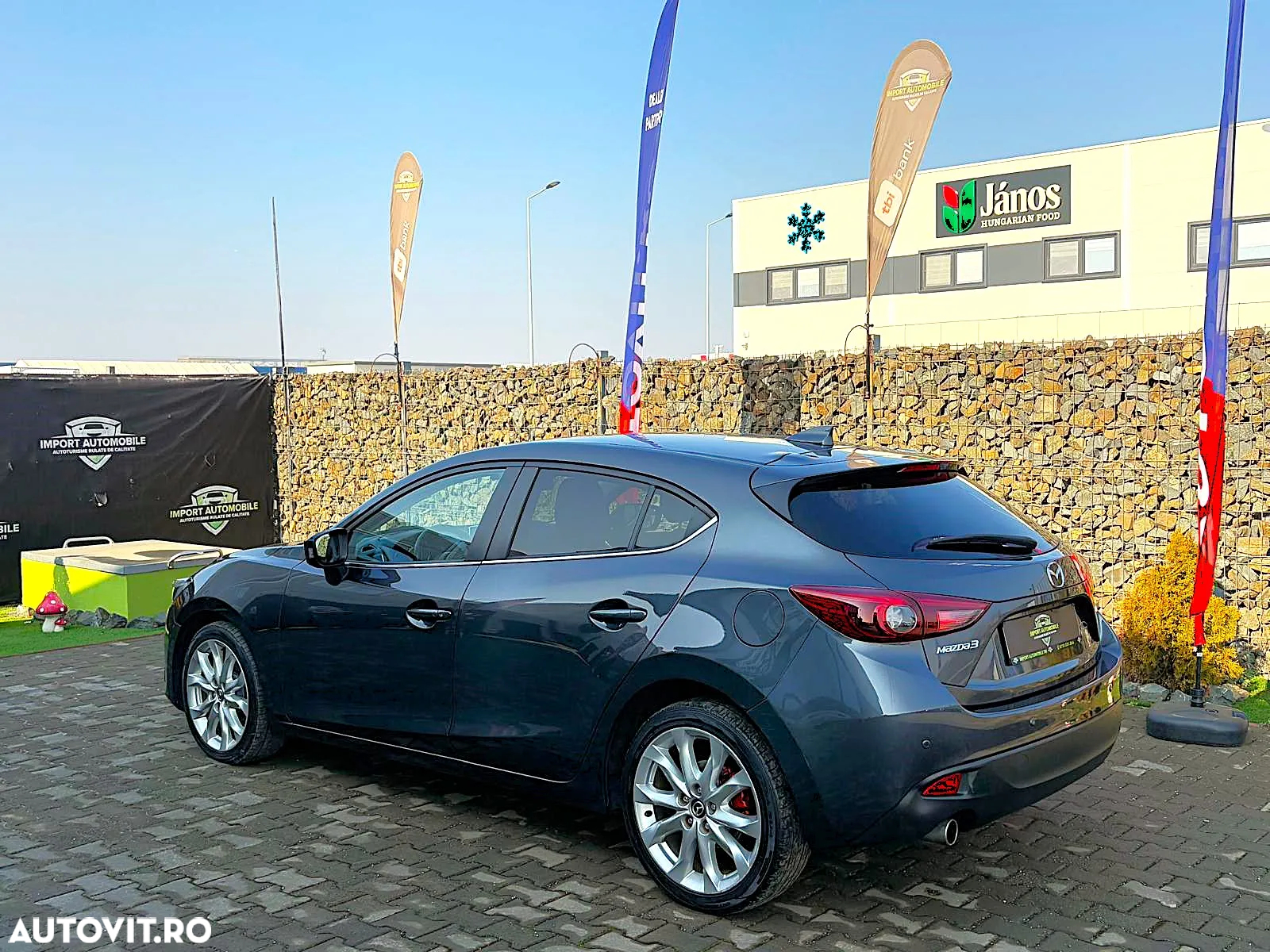 Mazda 3 - 6