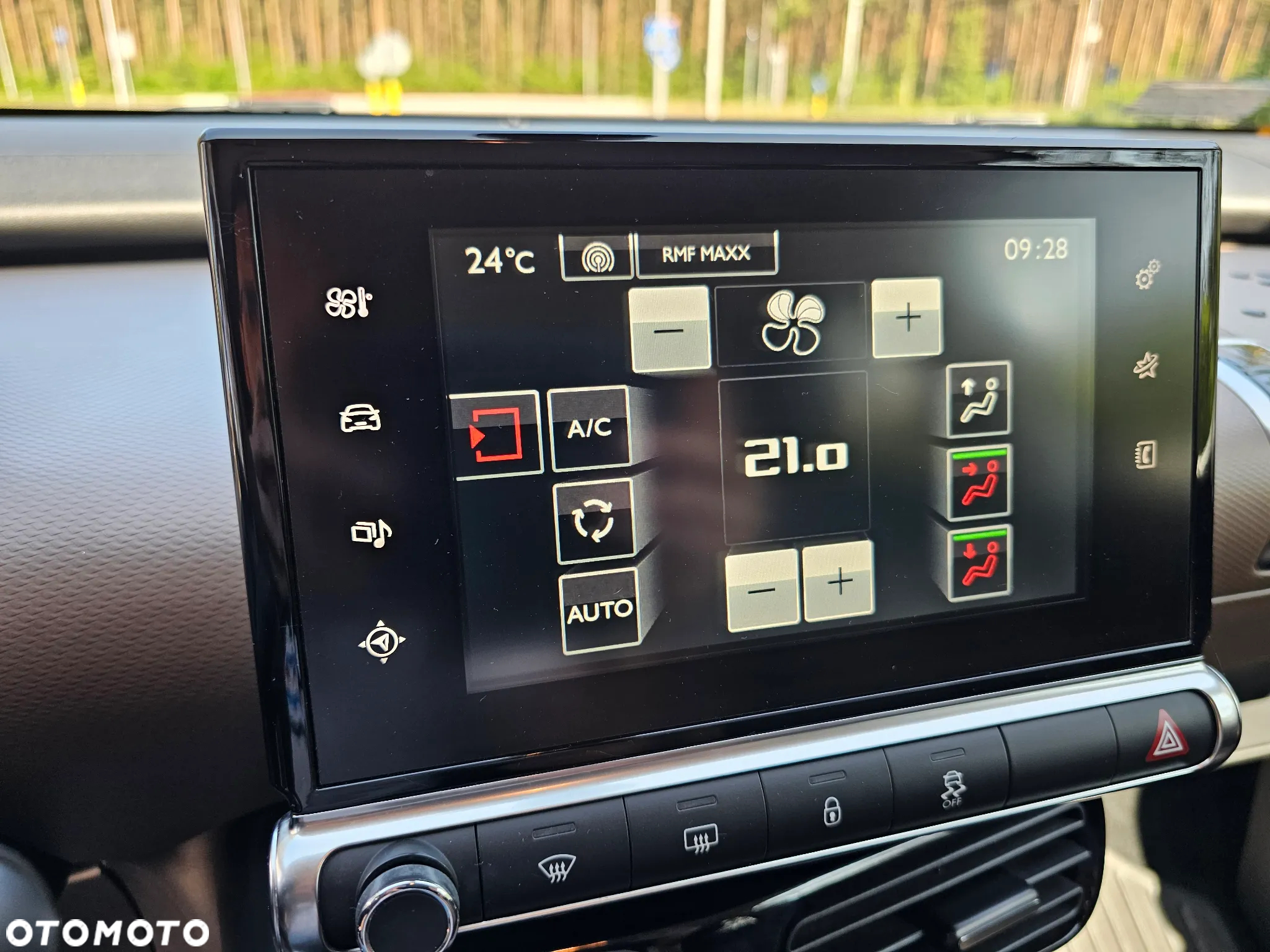 Citroën C4 Cactus 1.6 BlueHDi Shine - 26