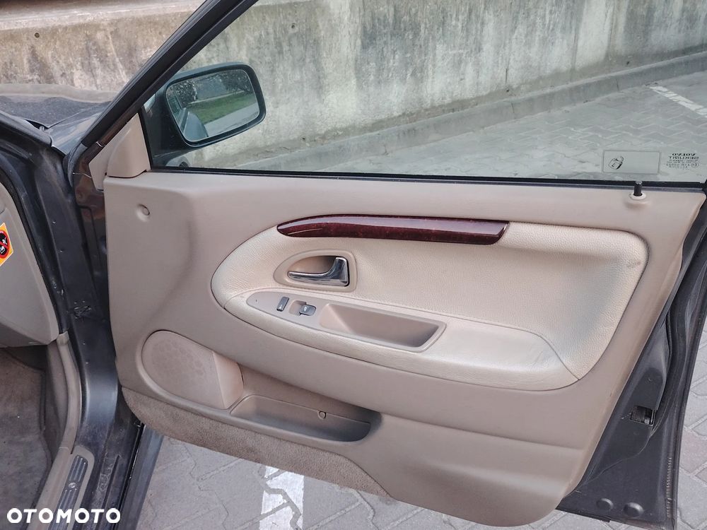 Volvo S40 2.0 '75' T4 Sport - 9