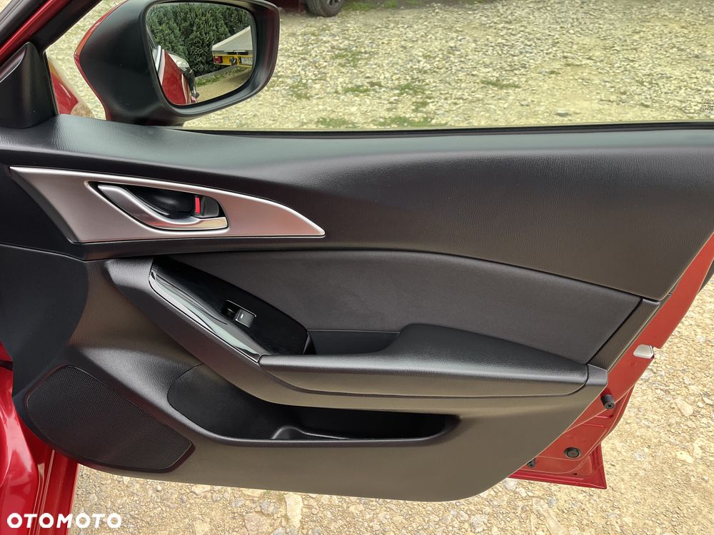 Mazda 3 SKYACTIV-G 120 KIZOKU - 23