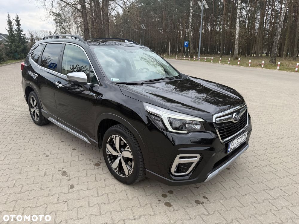 Subaru Forester 2.0i-L Platinum (EyeSight) Lineartronic - 3