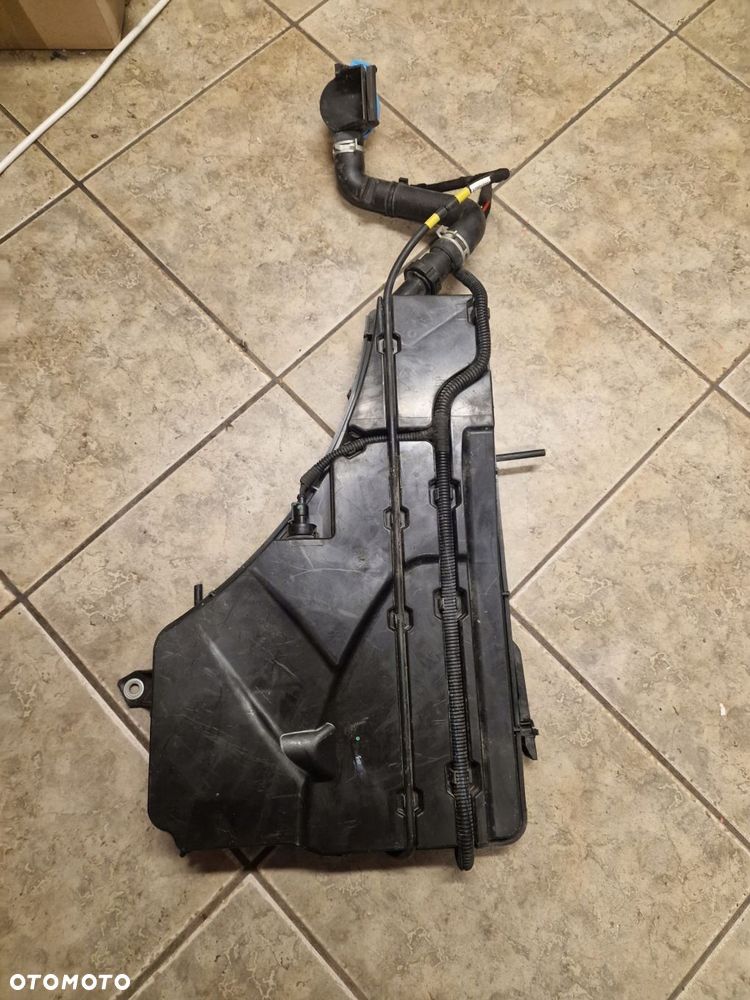 zbiornik spryskiwaczy pompka alfa romeo stelvio 50556493 - 2