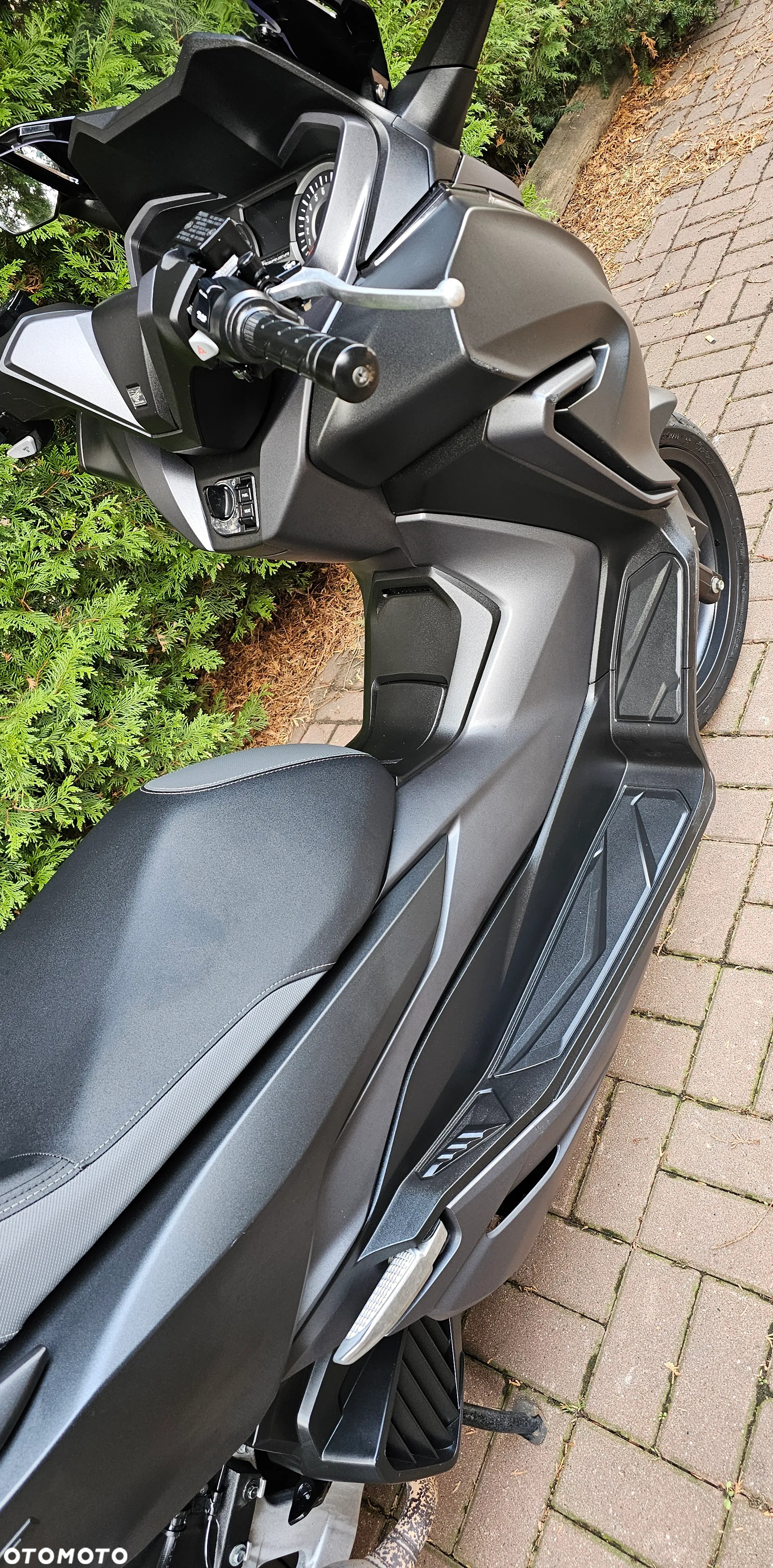 Honda NSS - 4