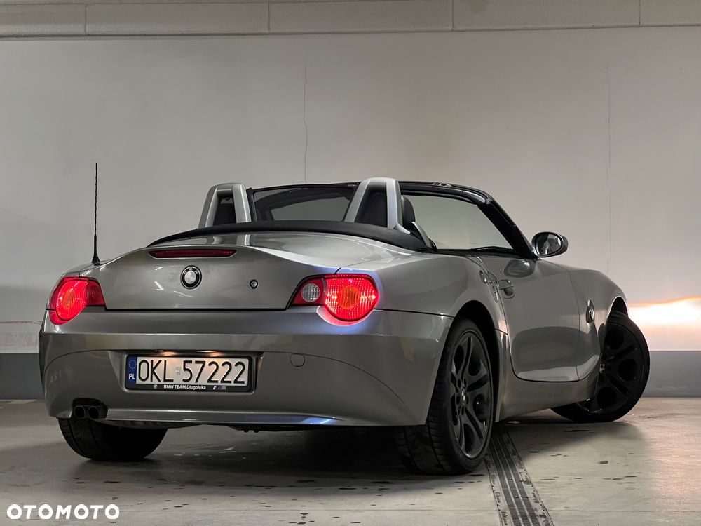 BMW Z4 2.2i - 5
