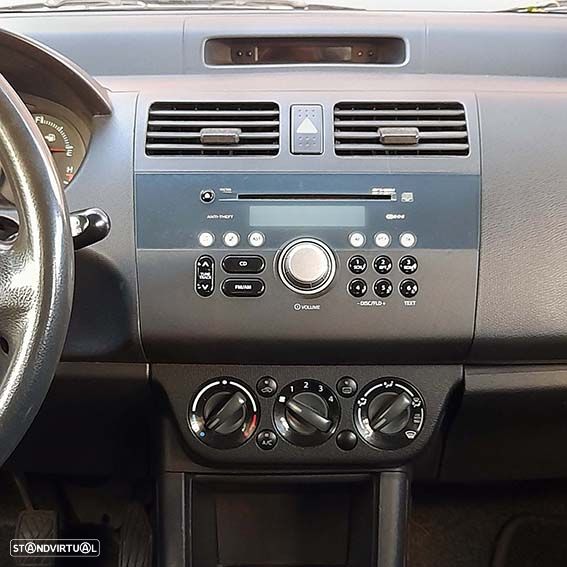 Suzuki Swift — photo 4