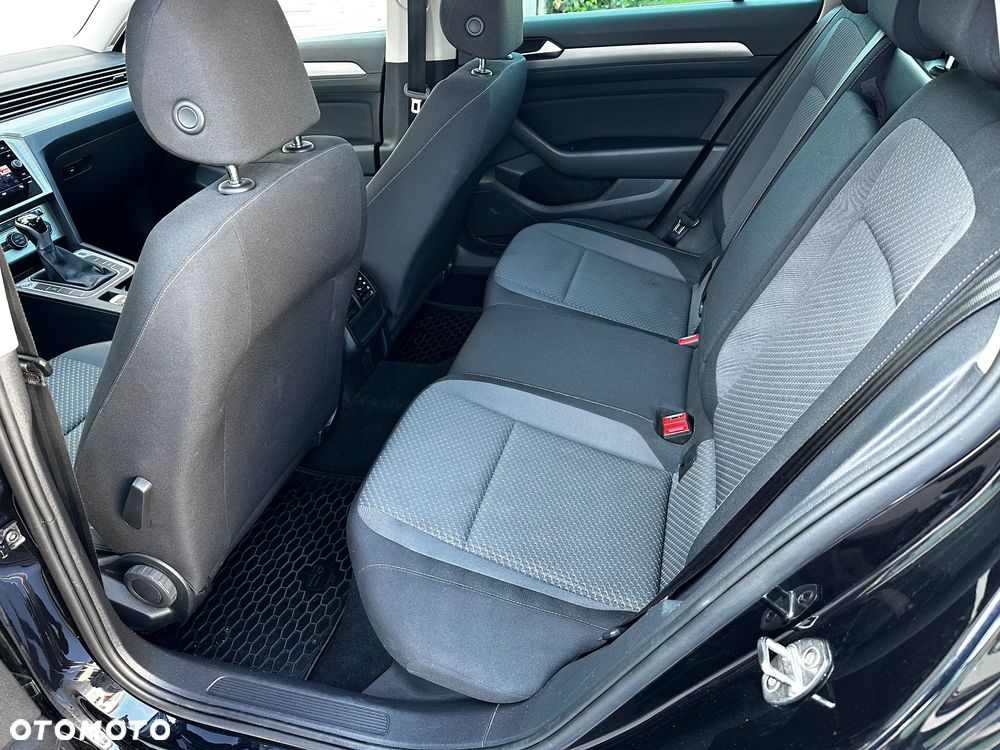 Volkswagen Passat 2.0 TDI EVO Business - 16