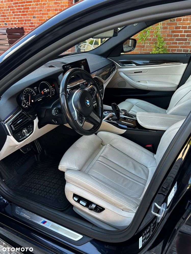 BMW Seria 5 530i xDrive M Sport sport - 8