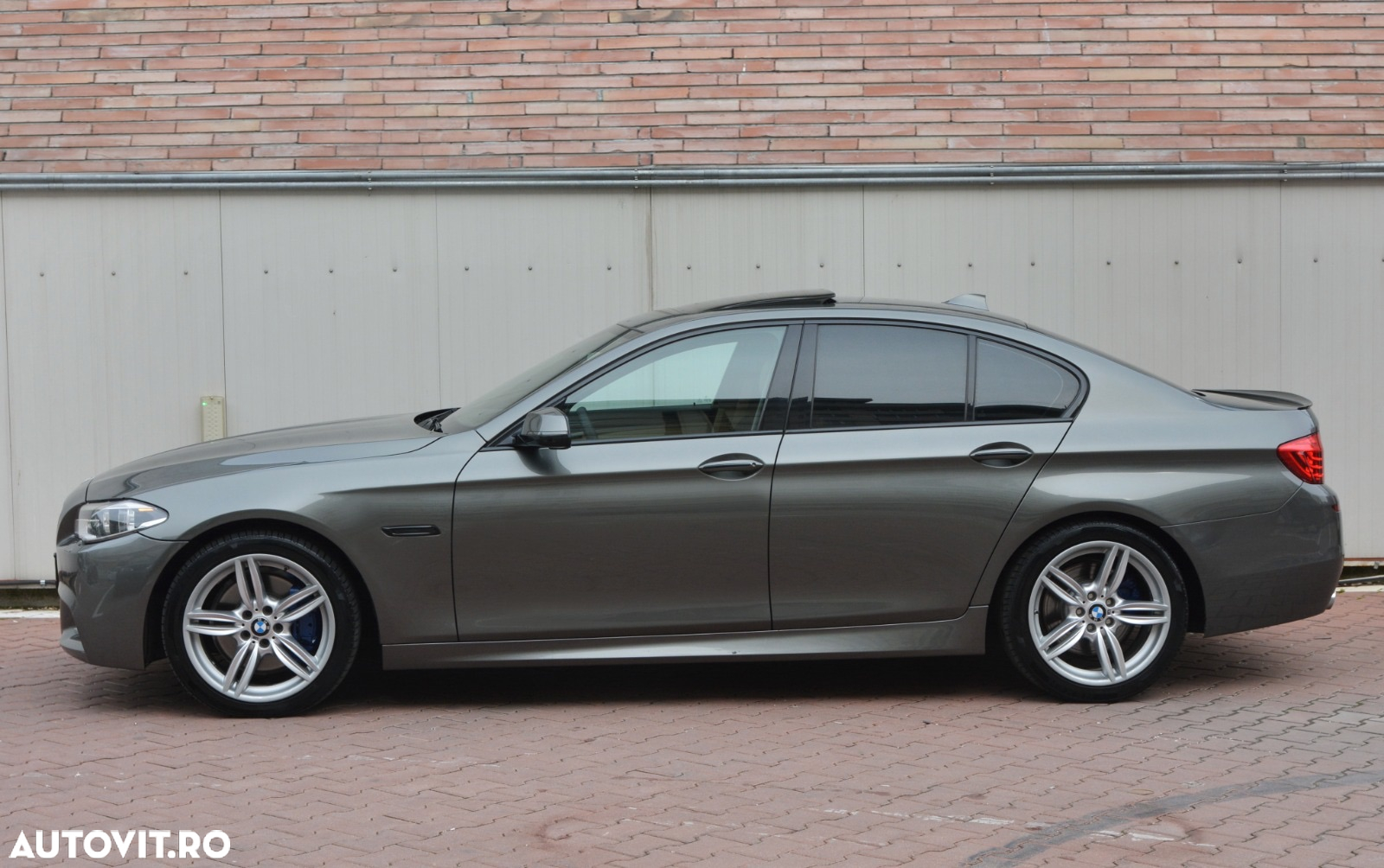 BMW Seria 5 530d xDrive Sport-Aut. - 14