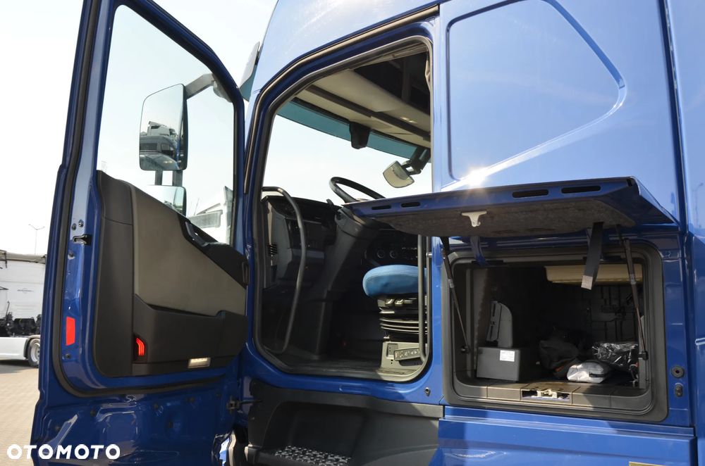 Volvo FH 500 NEW / MEGA / 2022r. / KLIMA P. / FULL LED / ACC / NAVI / KAMERA / DE / 9742 - 15