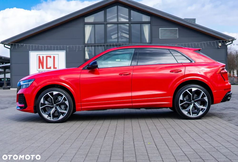 Audi RS Q8 - 14
