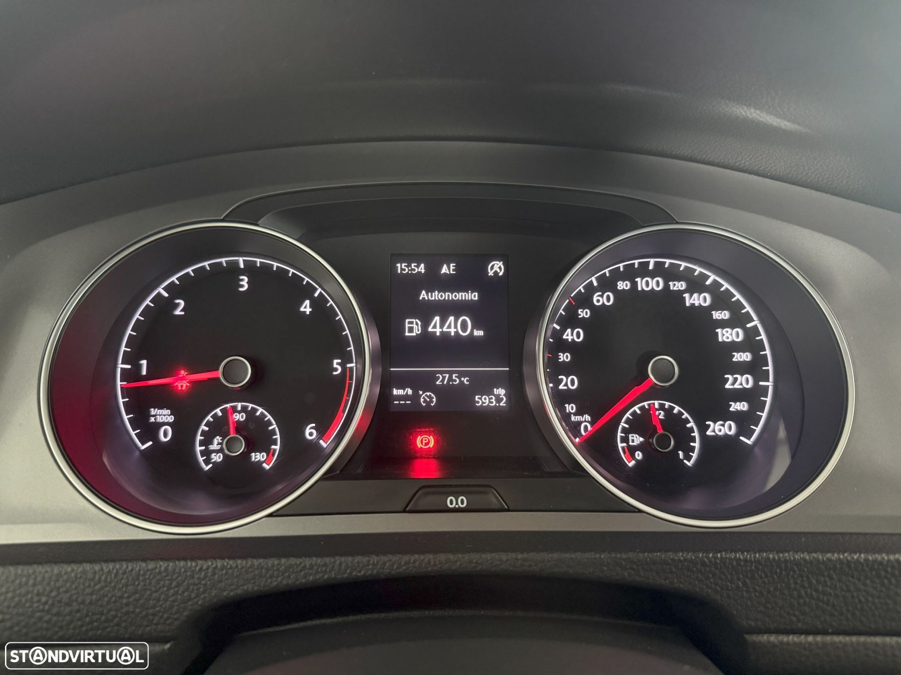 VW Golf Variant 1.6 TDi Confortline - 29