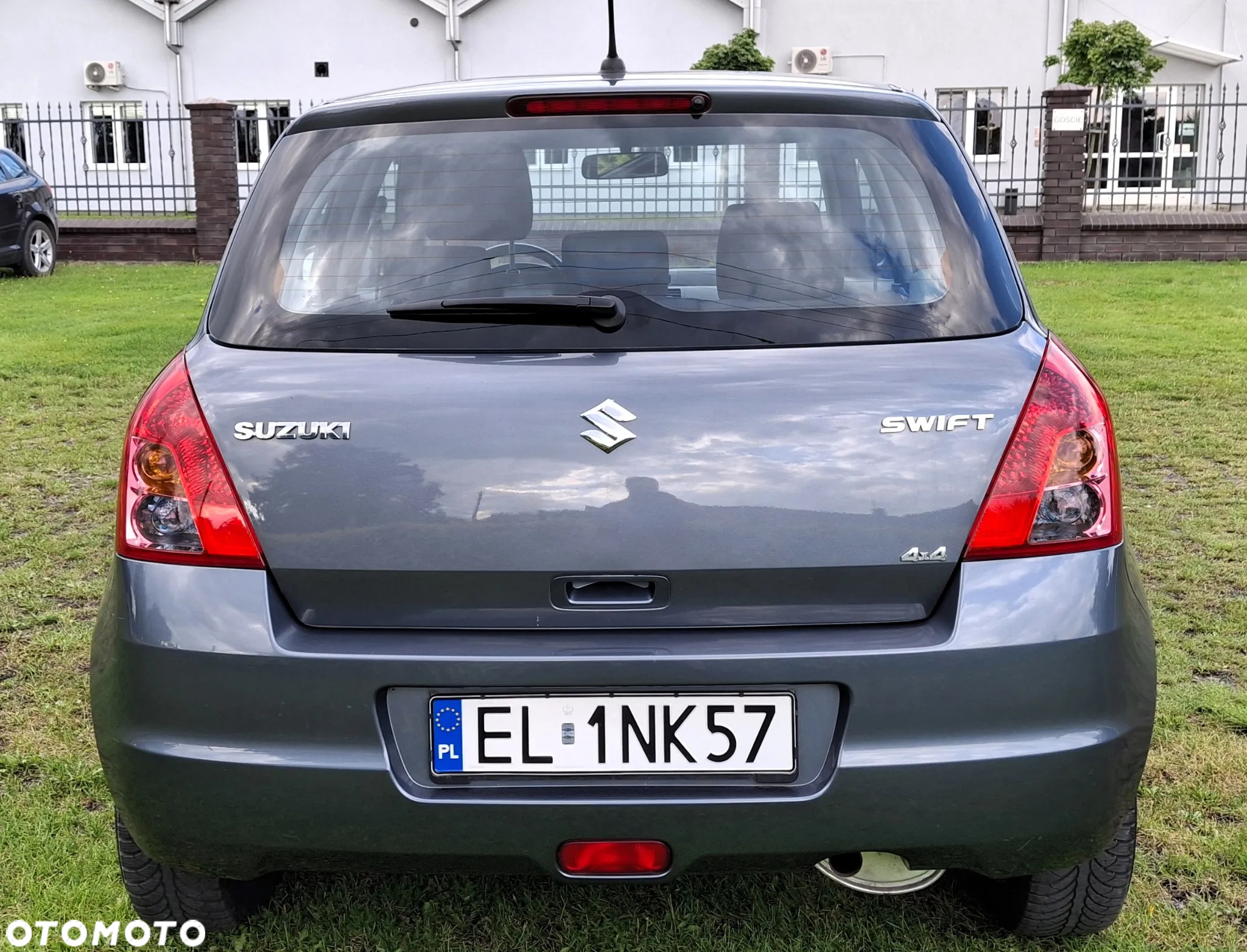 Suzuki Swift 1.3 4x4 Comfort - 5
