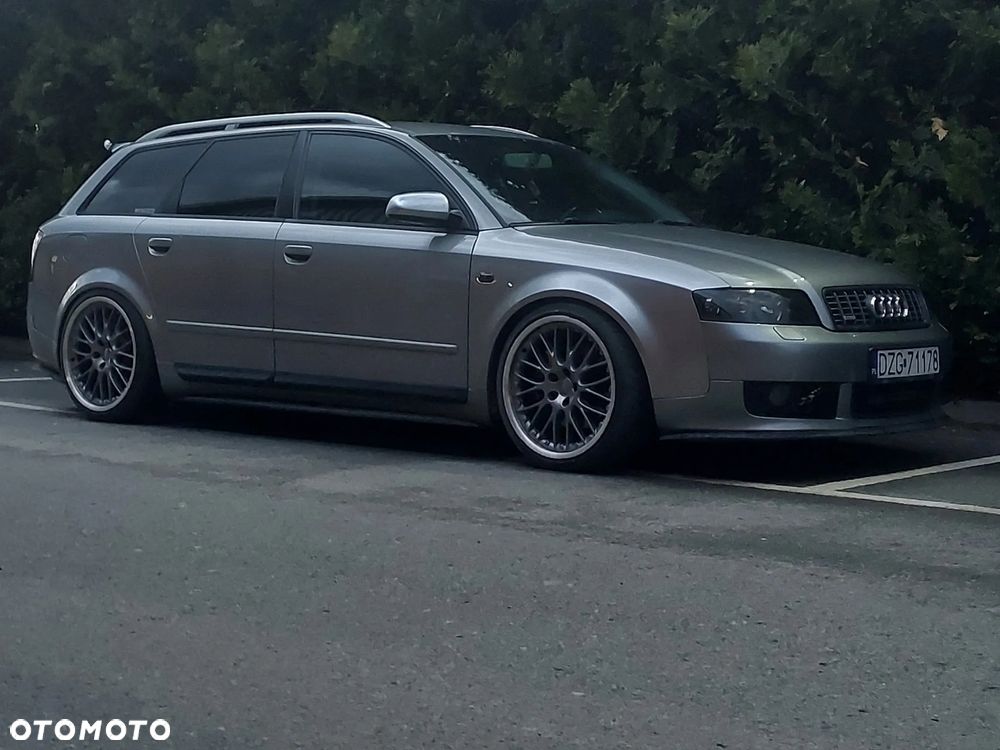 Audi A4 Avant 1.8 T quattro - 1