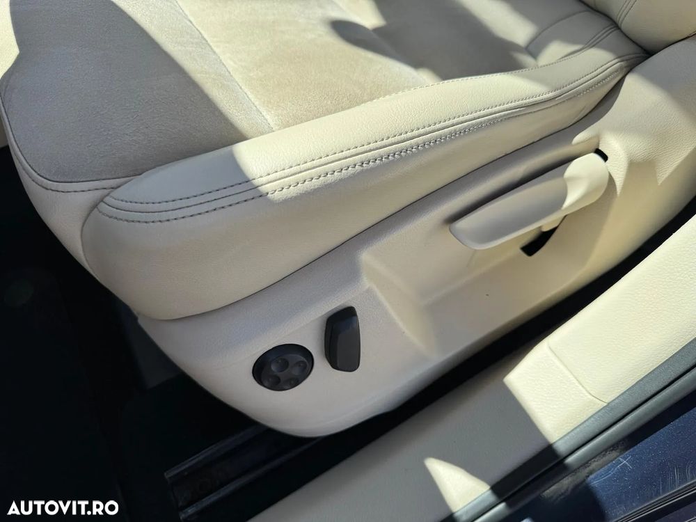 Volkswagen Sharan 2.0 TDI Blue Motion Highline - 14