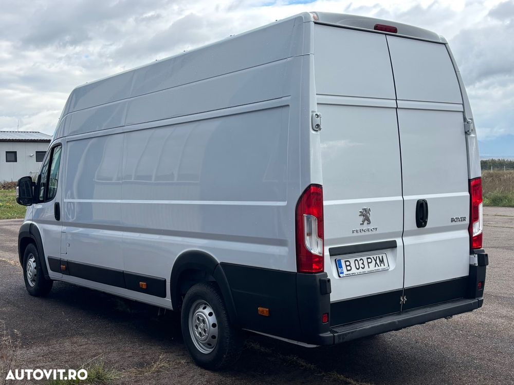 Peugeot Boxer, an 2022, L4H4 - 3