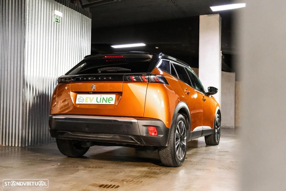 Peugeot e-2008 GT Pack - 10