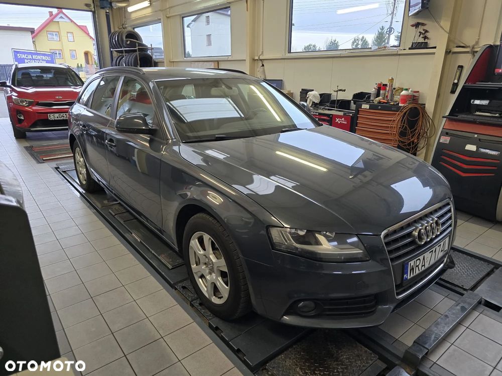 Audi A4 Avant 2.0 TDI DPF Ambition - 8