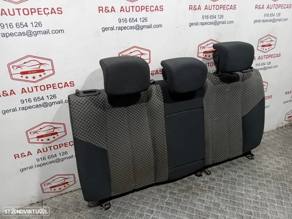 Conjunto de Bancos Renault Megane II em Tecido Original - 9
