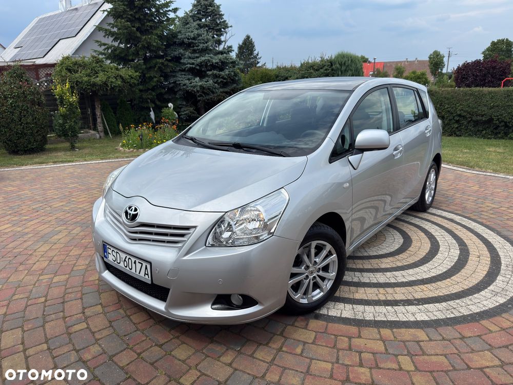 Toyota Verso - 2