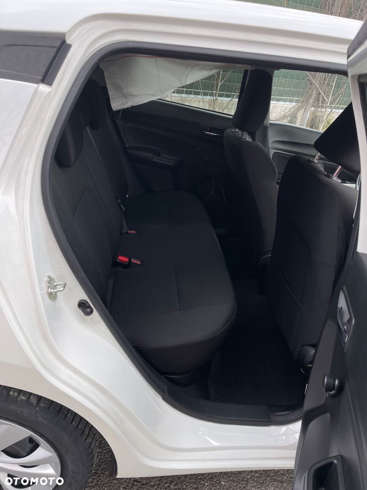 Suzuki Swift 1.2 Dualjet Club - 11