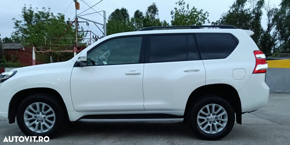 Toyota Land Cruiser 3.0l Turbo D-4D Aut. Luxury - 3