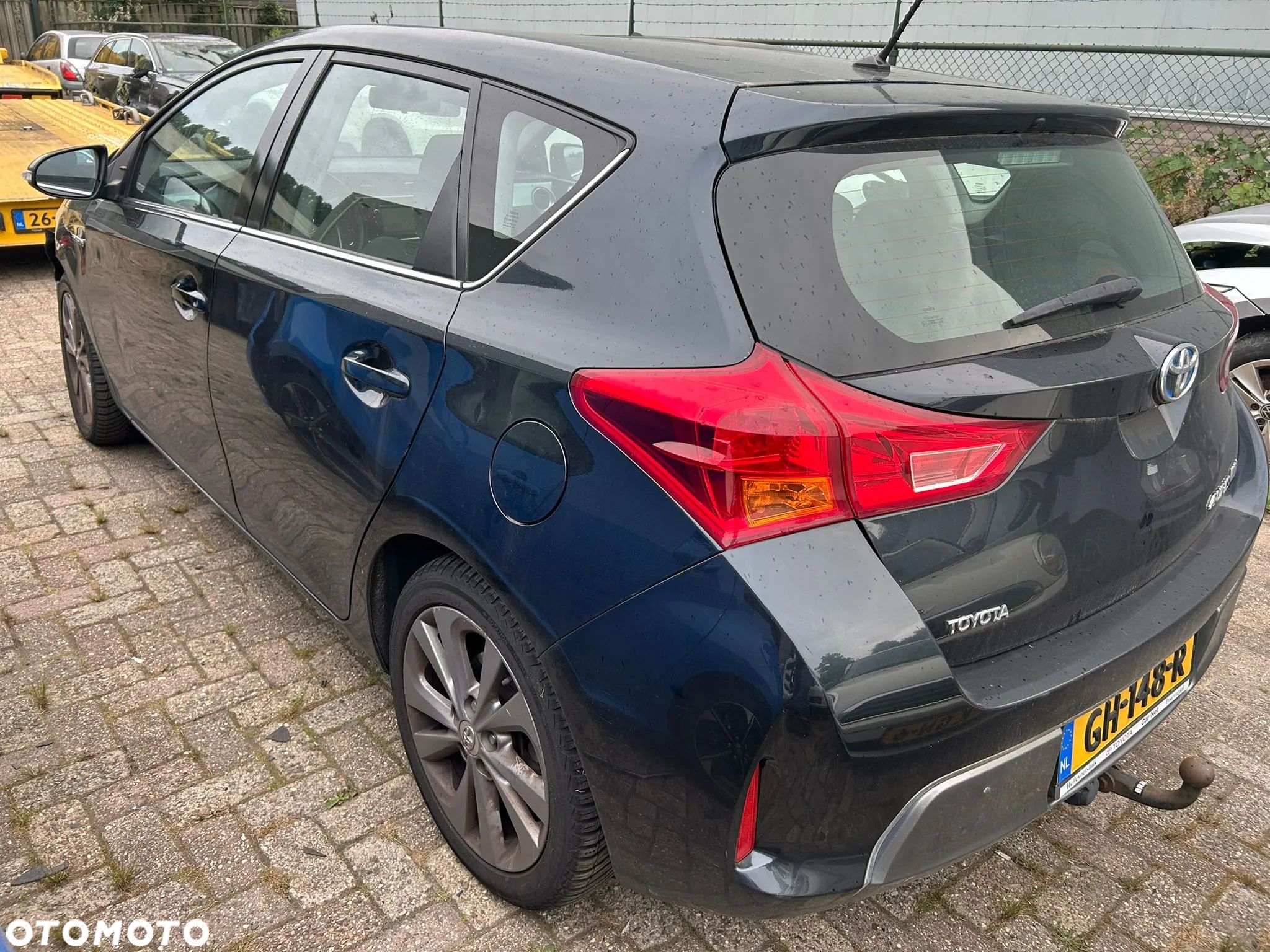 Toyota Auris 1.8 HSD Prestige NAVI - 1