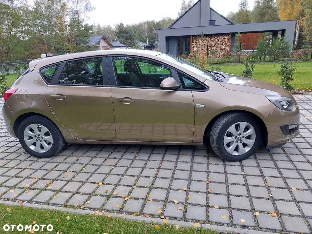 Opel Astra IV 1.4 T Enjoy - 3
