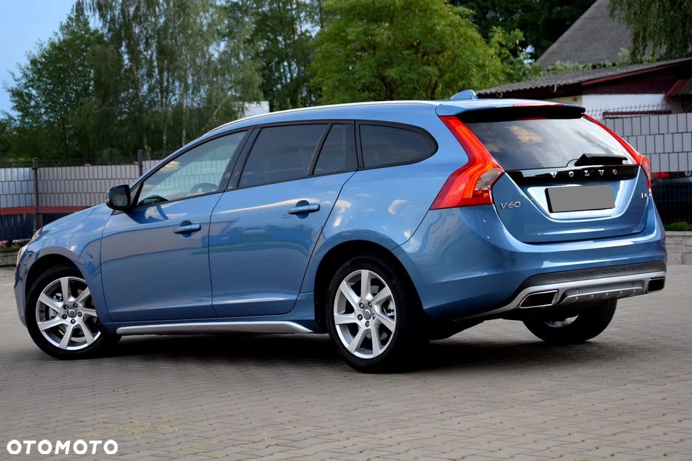 Volvo V60 D4 Momentum - 5