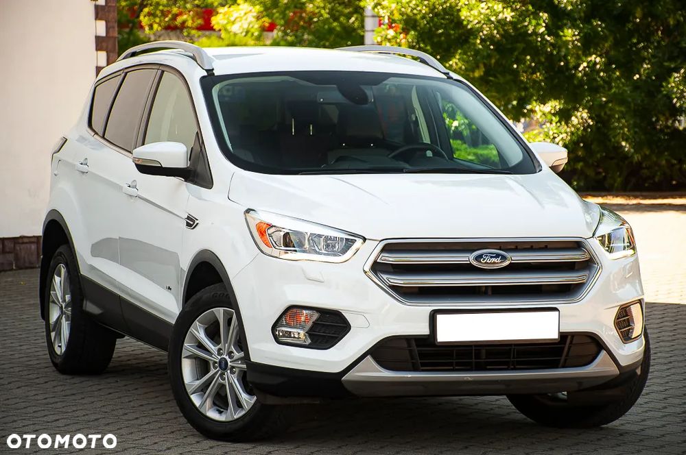 Ford Kuga 2.0 TDCi 4x4 Titanium - 6