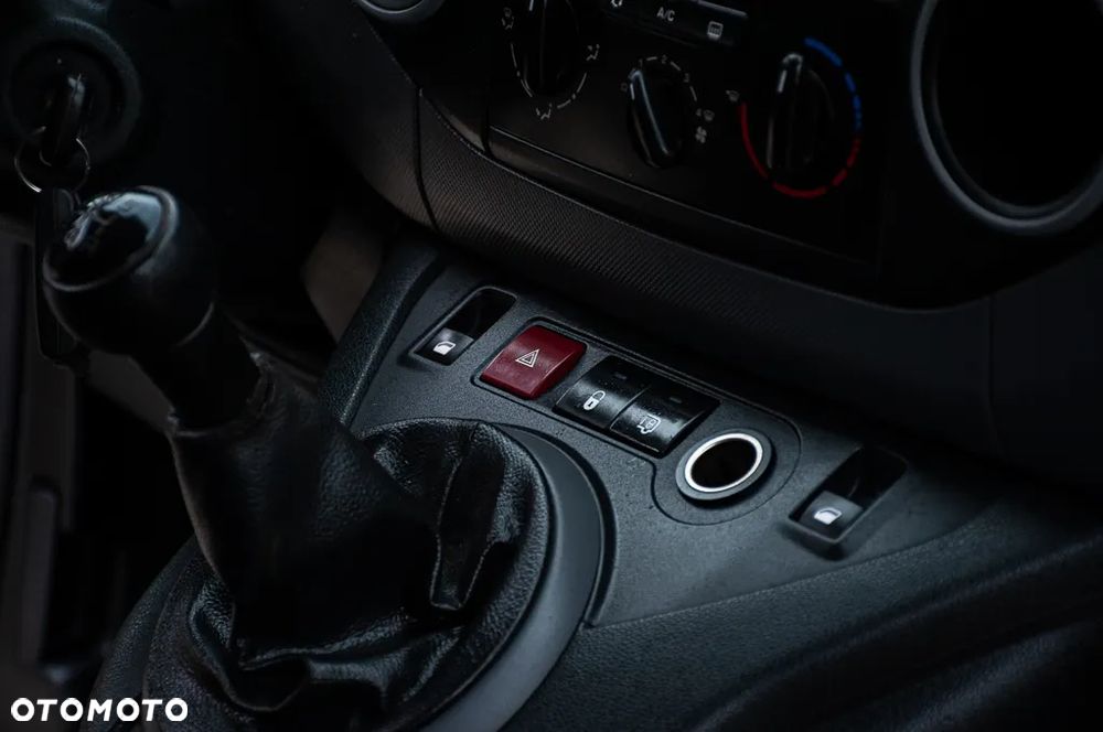 Peugeot PARTNER - 39