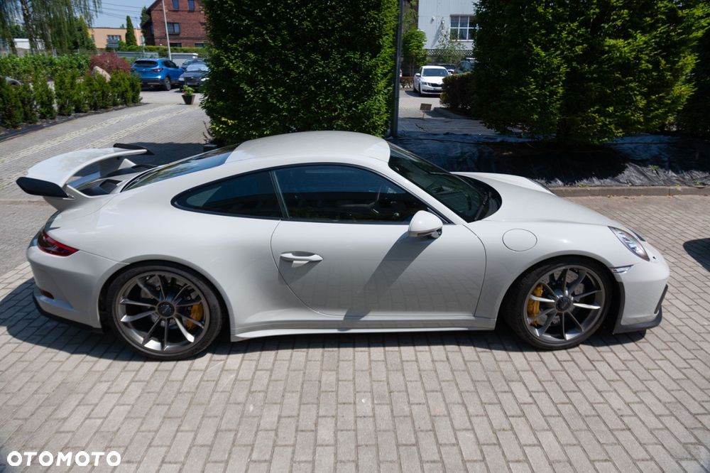 Porsche 911 - 8