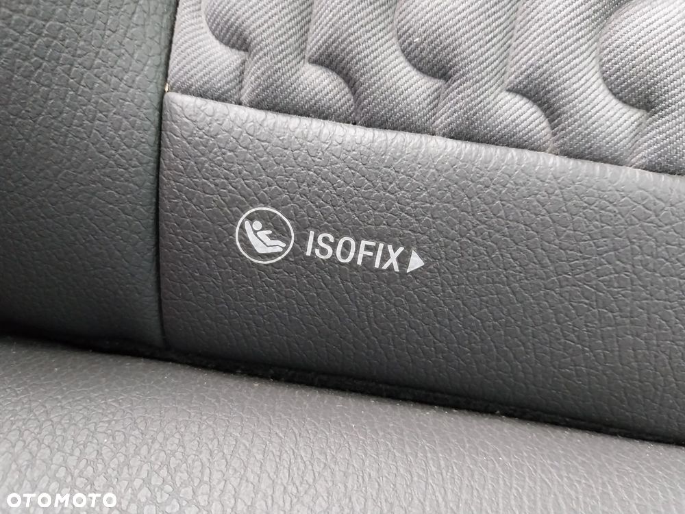 Opel Corsa 1.4 16V Cosmo - 20