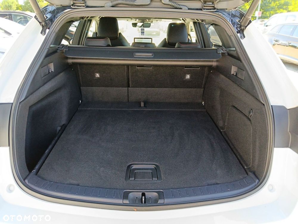 Toyota Corolla - 16
