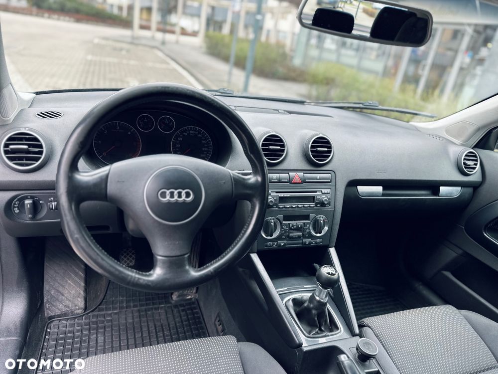 Audi A3 3-drzwiowe 2.0 TDI DPF Ambition - 9