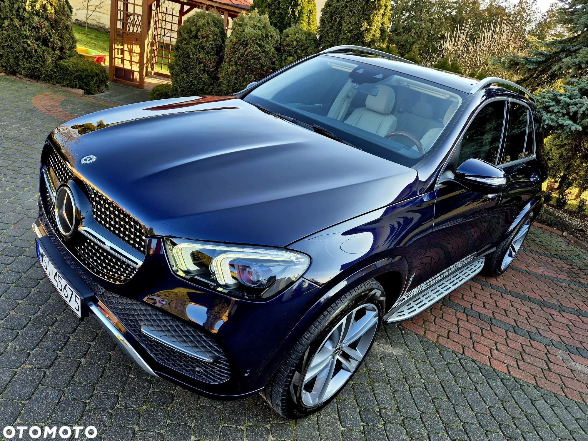 Mercedes-Benz GLE - 19