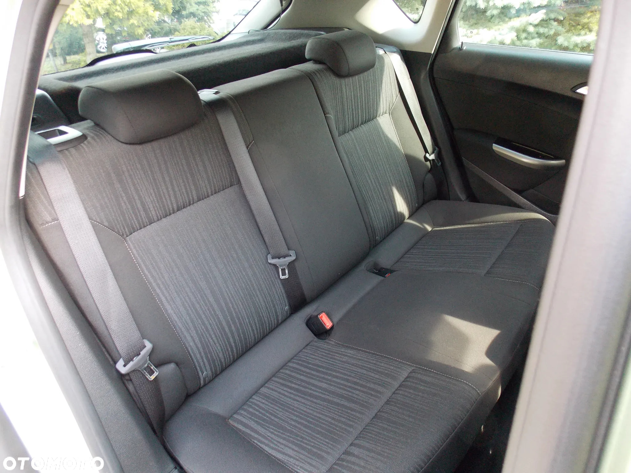 Opel Astra III 1.6 Enjoy - 19