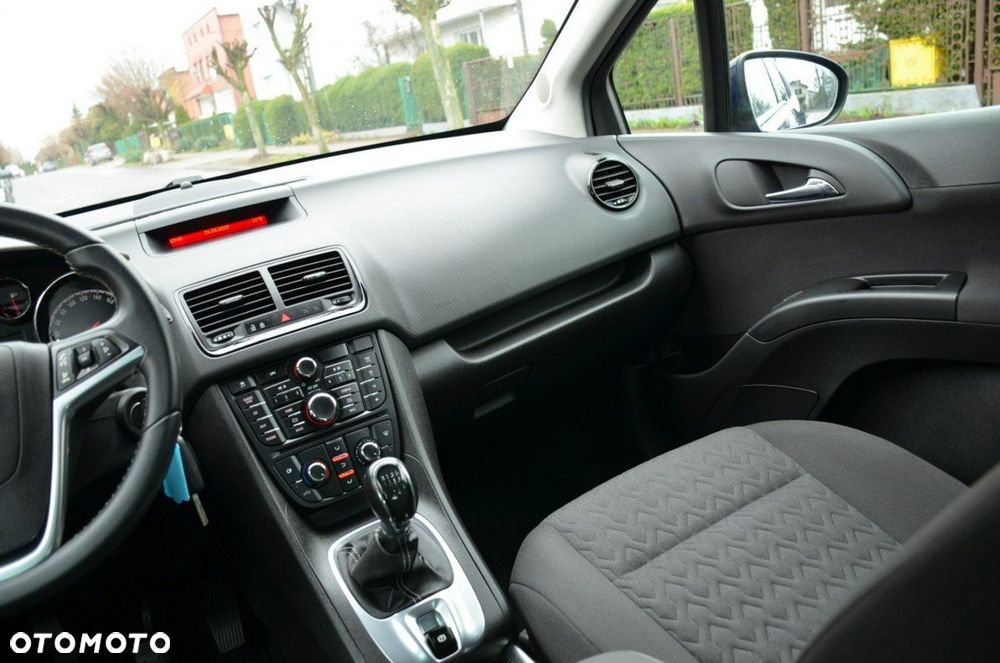 Opel Meriva - 27