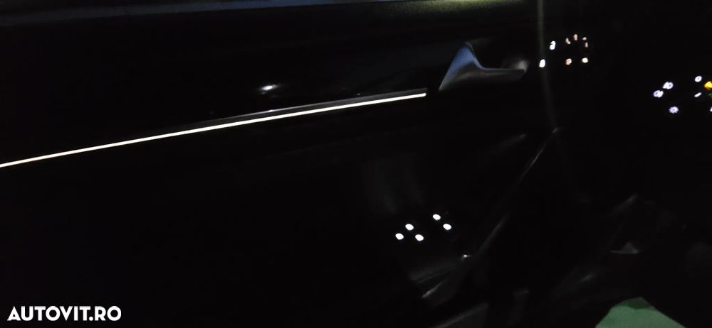 Volkswagen Golf 1.4 TSI ACT BlueMotion Technology DSG Highline - 37