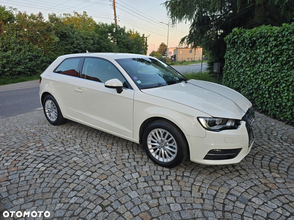 Audi A3 3-drzwiowe 1.4T FSI Attraction - 19