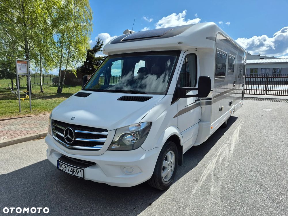 Mercedes-Benz Burford Duo - 2