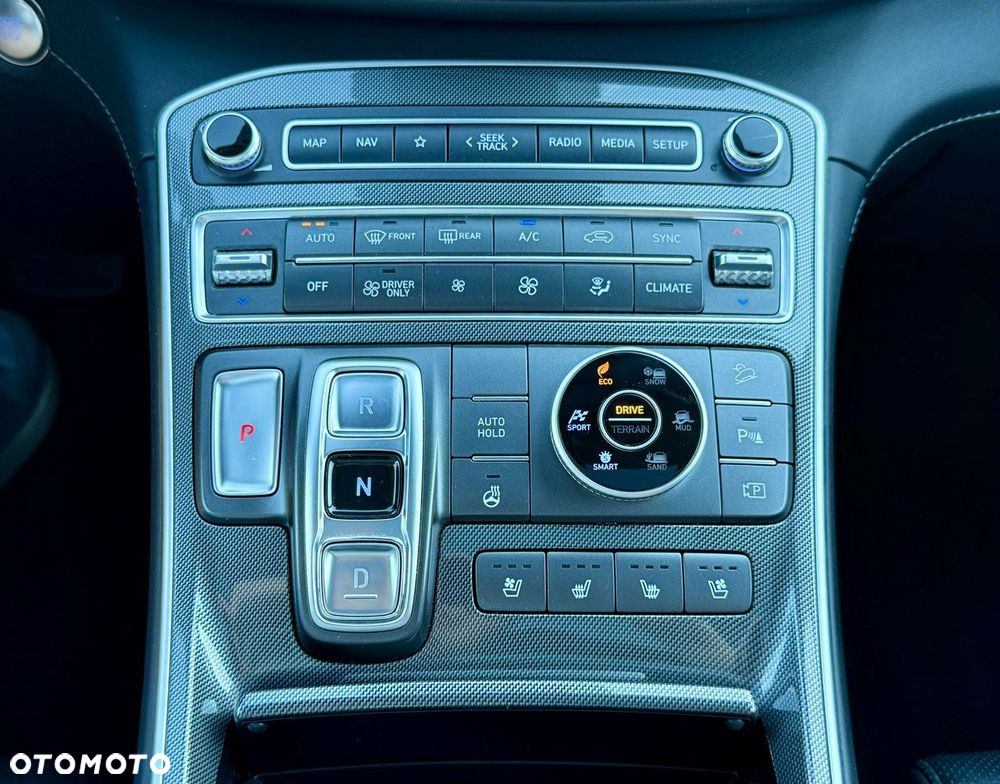 Hyundai Santa Fe 1.6 T-GDI HEV Platinum 4WD - 25