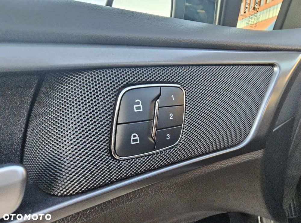 Ford Mondeo 2.0 TDCi ST-Line X PowerShift - 18