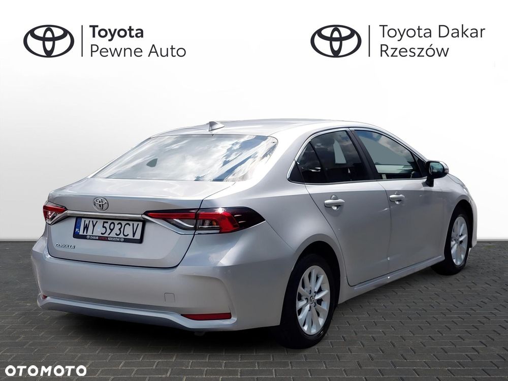 Toyota Corolla - 5