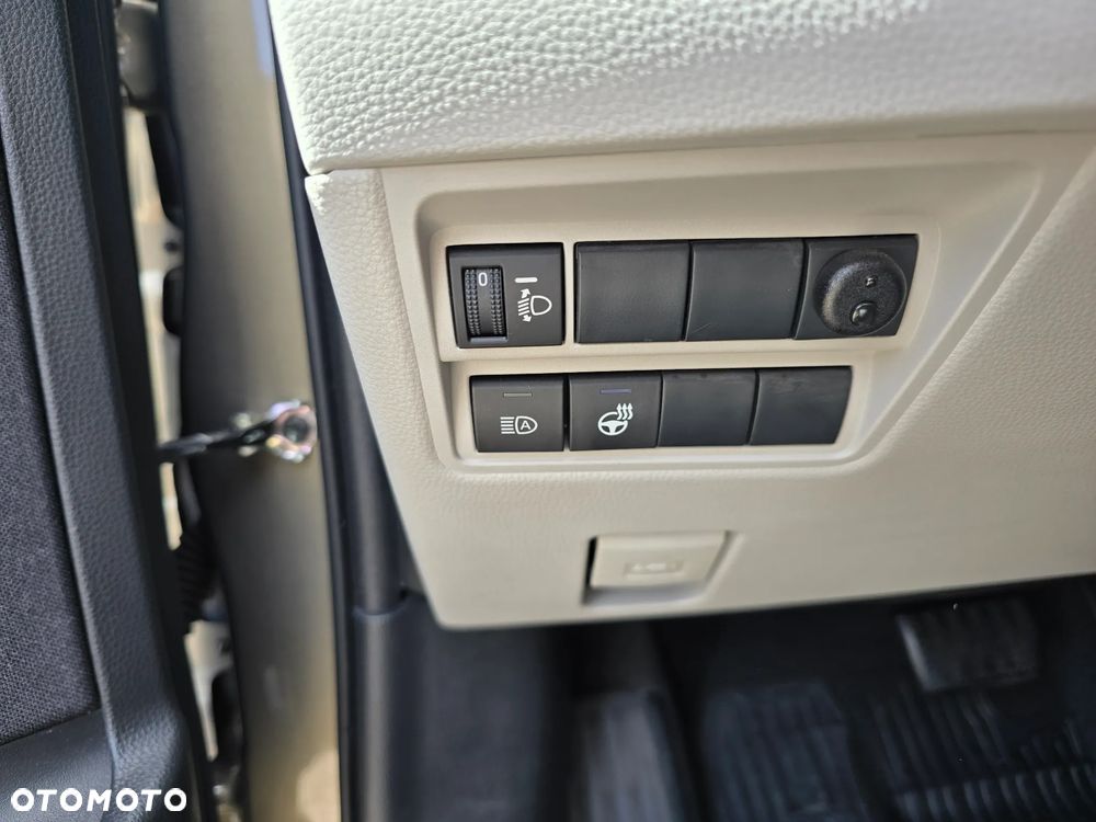 Toyota Yaris - 15